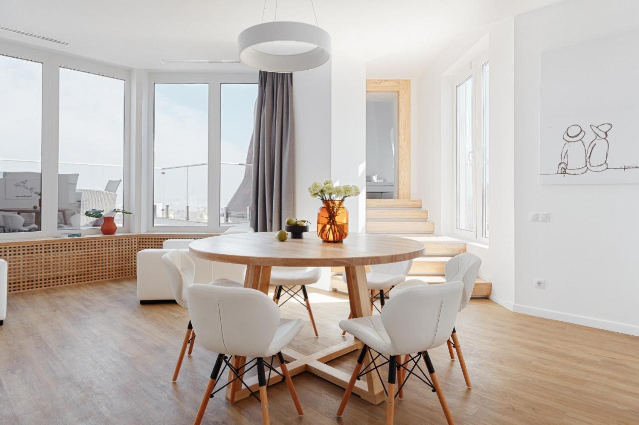 Royal Sky Apartments Odessa Eksteriør billede