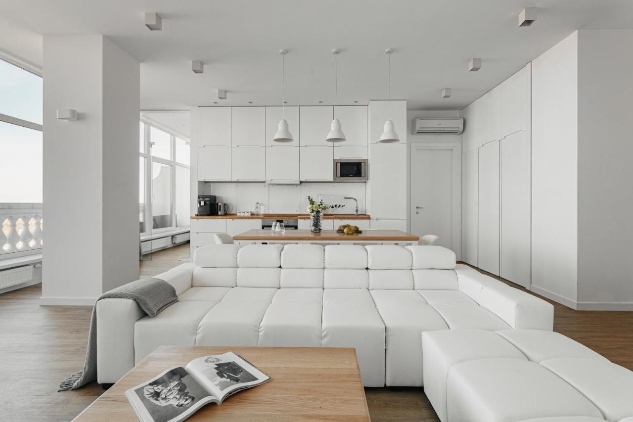 Royal Sky Apartments Odessa Eksteriør billede