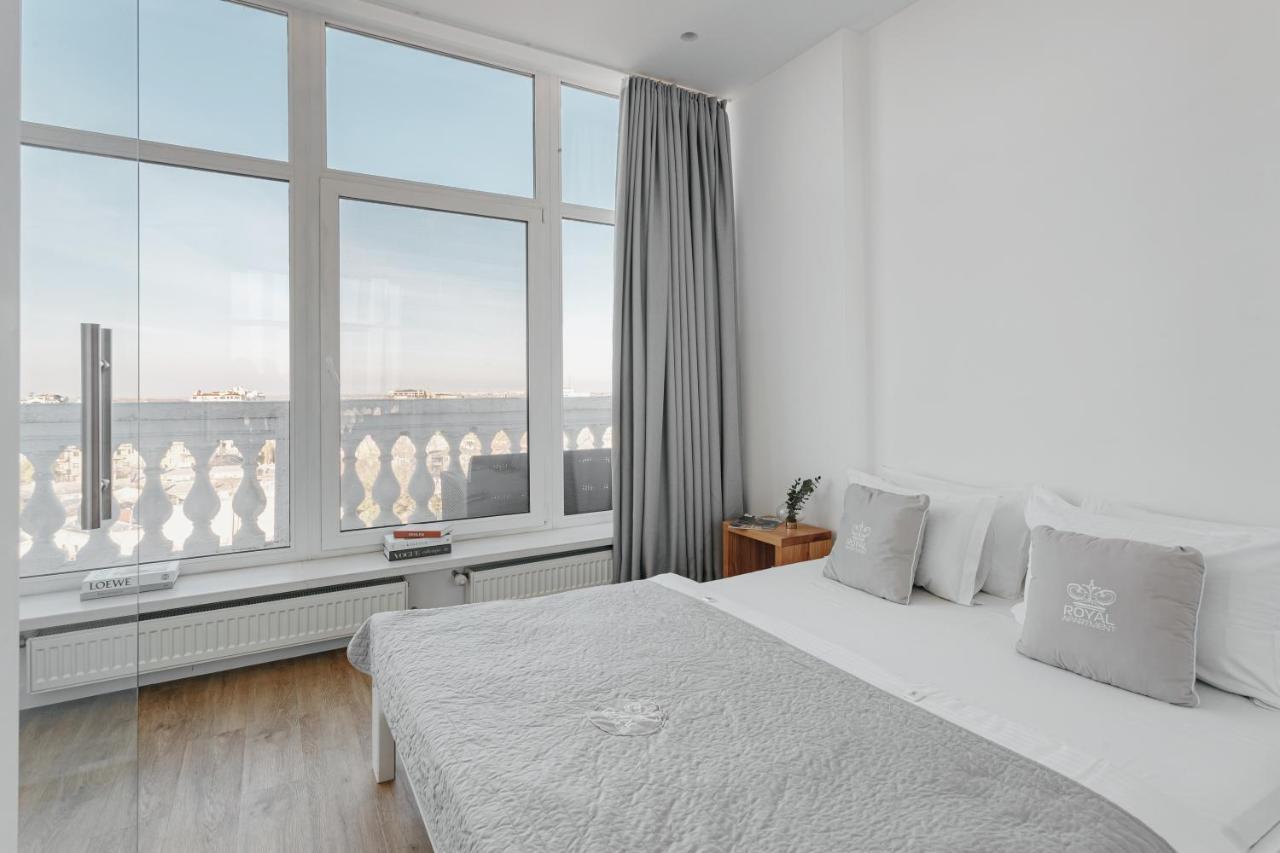Royal Sky Apartments Odessa Eksteriør billede