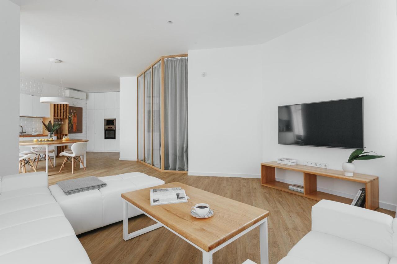 Royal Sky Apartments Odessa Eksteriør billede