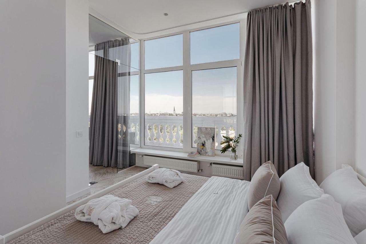 Royal Sky Apartments Odessa Eksteriør billede